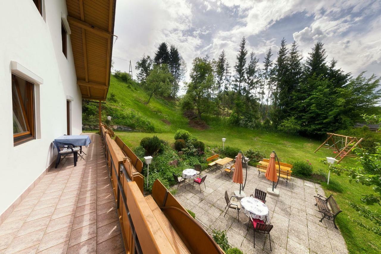 Gaestehaus Lanthaler Rosenbach Exterior foto